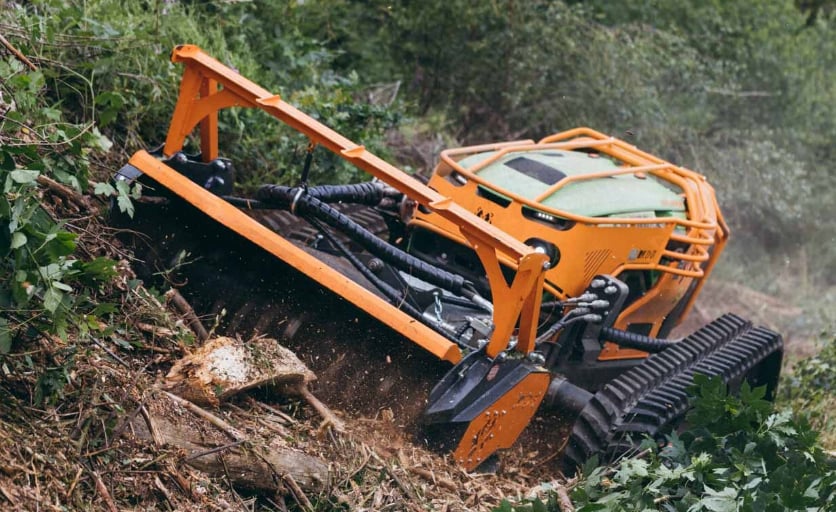 Broyeur forestier à chenilles