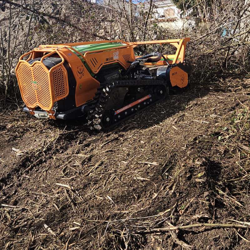 Débroussaillage mécanisé en Haute-Loire